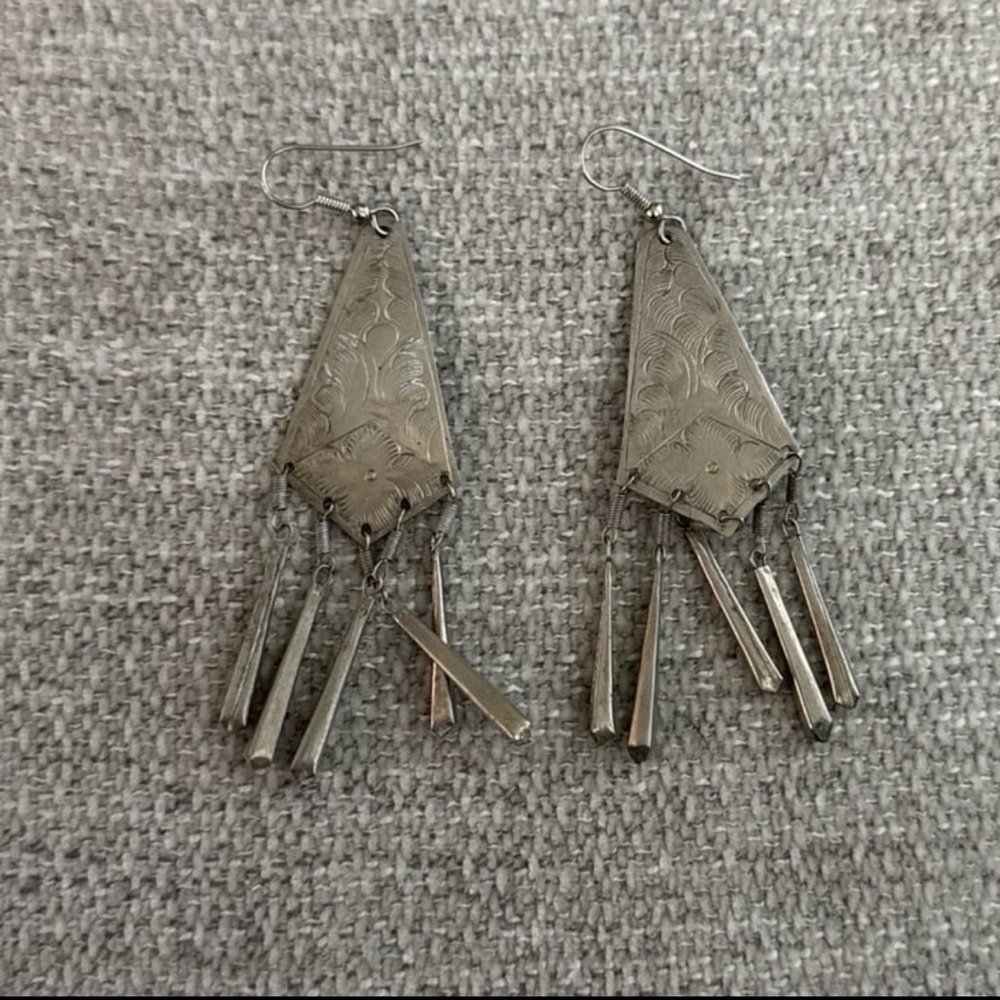 Hilltribe Boho Silver Kite Etched Earrings